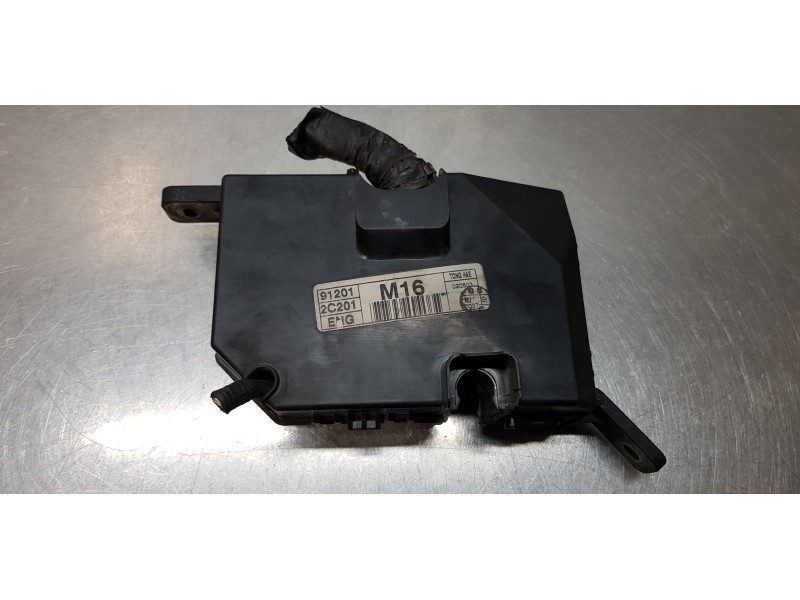 Recambio de caja reles / fusibles para hyundai coupe (gk) 1.6 fx referencia OEM IAM 912102D010   Recambio de caja reles / fusibles para hyundai coupe (gk) 1.6 fx referencia OEM IAM 912102D010