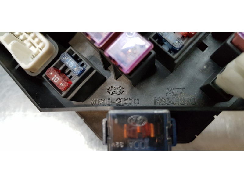 Recambio de caja reles / fusibles para hyundai coupe (gk) 1.6 fx referencia OEM IAM 912102D010   Recambio de caja reles / fusibles para hyundai coupe (gk) 1.6 fx referencia OEM IAM 912102D010