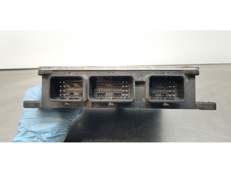 Recambio de centralita motor uce para renault twingo societe referencia OEM IAM 8200911566 8200976242  Recambio de centralita motor uce para renault twingo societe referencia OEM IAM 8200911566 8200976242