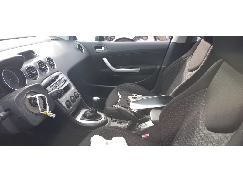 peugeot 308 sw del año 2010