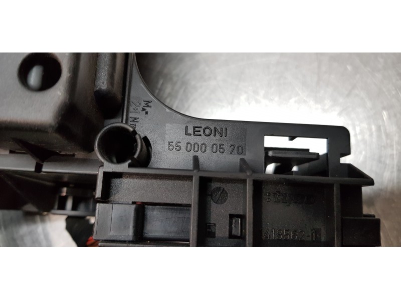 Recambio de caja reles / fusibles para mercedes clase b (w245) 180 cdi (245.207) referencia OEM IAM A1695450001   Recambio de caja reles / fusibles para mercedes clase b (w245) 180 cdi (245.207) referencia OEM IAM A1695450001