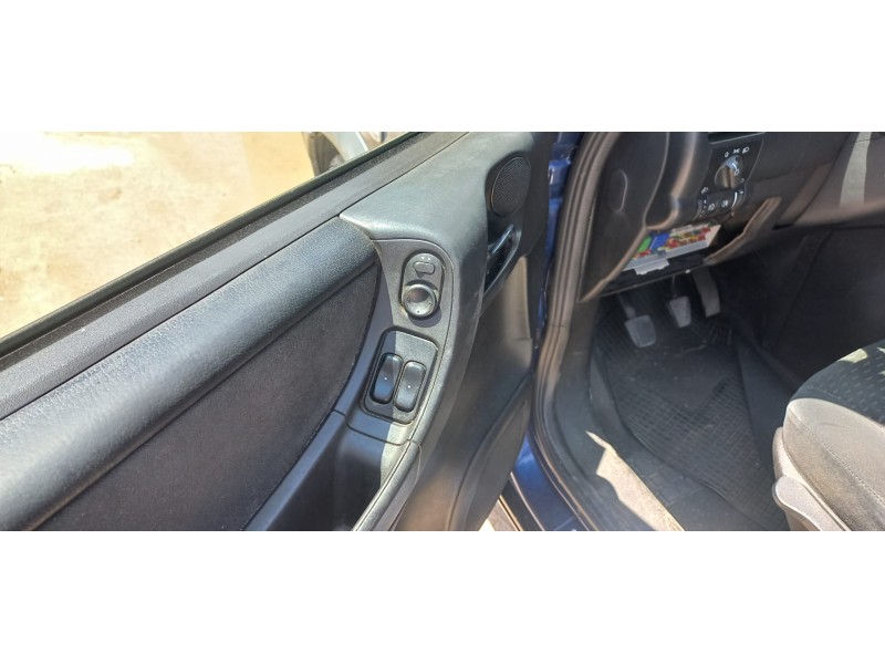opel zafira a del año 2003