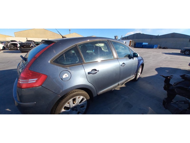 citroen c4 berlina del año 2006