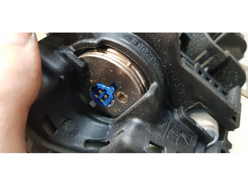 Recambio de airbag delantero izquierdo para renault scenic iii limited referencia OEM IAM 985701921R   Recambio de airbag delantero izquierdo para renault scenic iii limited referencia OEM IAM 985701921R