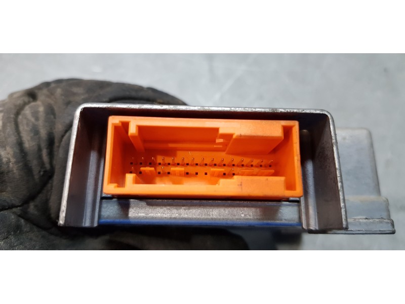 Recambio de centralita airbag para ssangyong korando 2.3 tdi referencia OEM IAM 8690006800   Recambio de centralita airbag para ssangyong korando 2.3 tdi referencia OEM IAM 8690006800