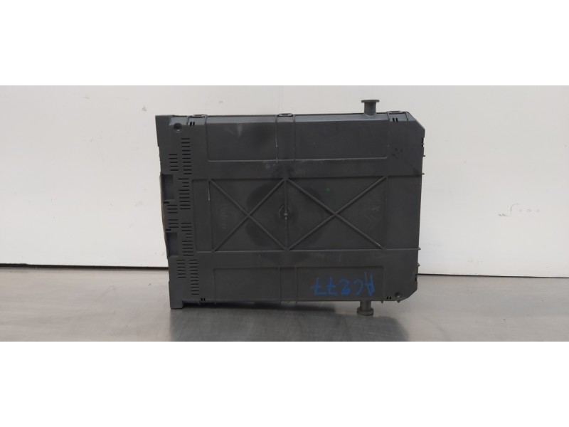 Recambio de caja reles / fusibles para peugeot 207 sport referencia OEM IAM 9664983080   Recambio de caja reles / fusibles para peugeot 207 sport referencia OEM IAM 9664983080