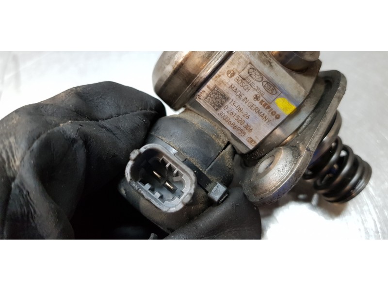 Recambio de bomba inyeccion para kia carens ( ) attract referencia OEM IAM 353202B140  