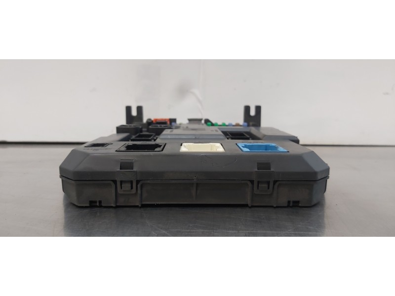 Recambio de caja reles / fusibles para peugeot 207 sport referencia OEM IAM 9664983080   Recambio de caja reles / fusibles para peugeot 207 sport referencia OEM IAM 9664983080