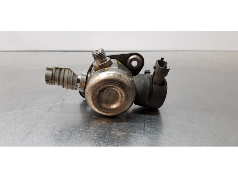 Recambio de bomba inyeccion para kia carens ( ) attract referencia OEM IAM 353202B140  