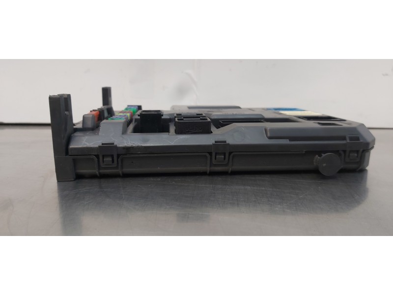 Recambio de caja reles / fusibles para peugeot 207 sport referencia OEM IAM 9664983080   Recambio de caja reles / fusibles para peugeot 207 sport referencia OEM IAM 9664983080