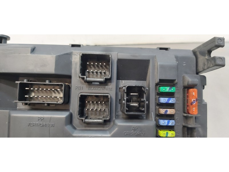 Recambio de caja reles / fusibles para peugeot 207 sport referencia OEM IAM 9664983080   Recambio de caja reles / fusibles para peugeot 207 sport referencia OEM IAM 9664983080