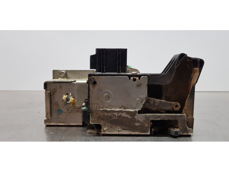 Recambio de cerradura puerta delantera derecha para ford transit connect (tc7) furgón (2006) referencia OEM IAM 2T1AV21812BG   Recambio de cerradura puerta delantera derecha para ford transit connect (tc7) furgón (2006) referencia OEM IAM 2T1AV21812BG