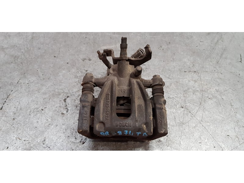 Recambio de pinza freno trasera derecha para ford mondeo berlina (ge) ambiente referencia OEM IAM 0204Y01682A   Recambio de pinza freno trasera derecha para ford mondeo berlina (ge) ambiente referencia OEM IAM 0204Y01682A