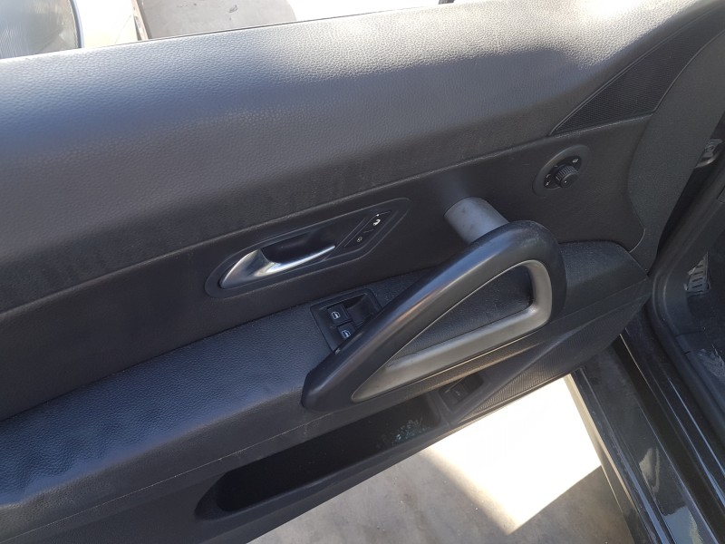 volkswagen scirocco (137) del año 2008