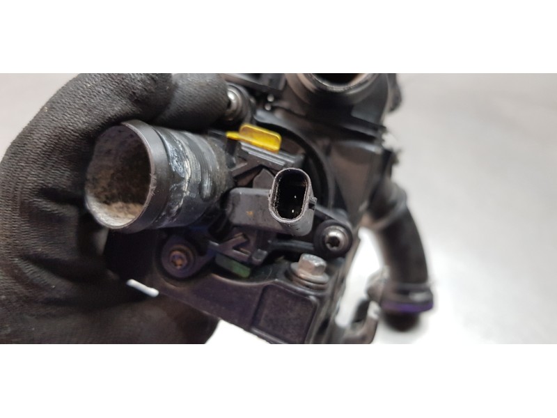 Recambio de termostato para citroen c4 grand picasso feel referencia OEM IAM 9812113780   Recambio de termostato para citroen c4 grand picasso feel referencia OEM IAM 9812113780