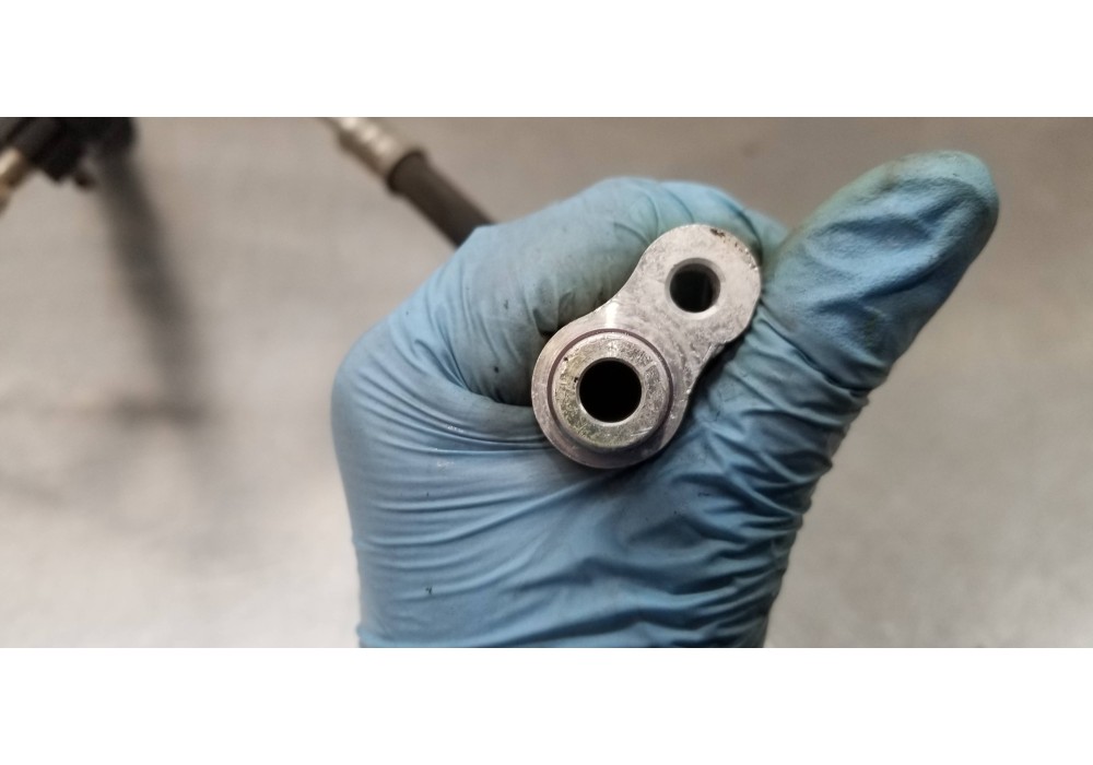 Recambio de tubos aire acondicionado para mercedes clase m (w166) ml 350 bluetec (166.004) referencia OEM IAM A1668300100  