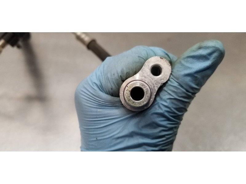 Recambio de tubos aire acondicionado para mercedes clase m (w166) ml 350 bluetec (166.004) referencia OEM IAM A1668300100  