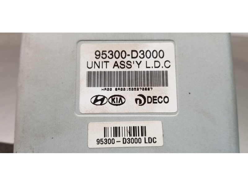 Recambio de modulo electronico para hyundai tucson ix35 referencia OEM IAM 95300D3000  