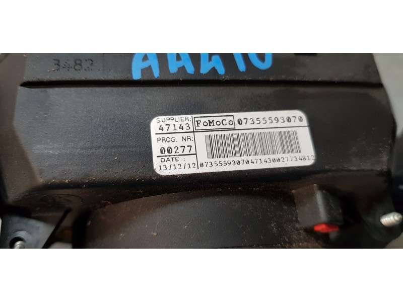 Recambio de mando multifuncion para ford ka (ccu) titanium+ referencia OEM IAM 07355593070  