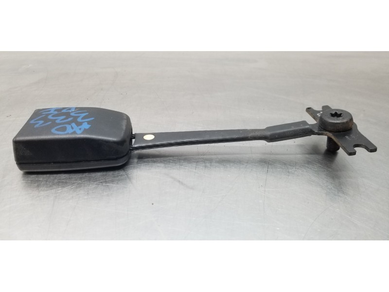 Recambio de pretensor airbag izquierdo para ford fiesta (cbk) ambiente referencia OEM IAM 1142585 2S6AA61208DA  Recambio de pretensor airbag izquierdo para ford fiesta (cbk) ambiente referencia OEM IAM 1142585 2S6AA61208DA