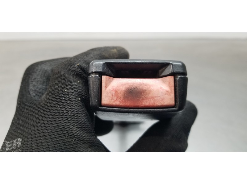 Recambio de pretensor airbag izquierdo para ford fiesta (cbk) ambiente referencia OEM IAM 1142585 2S6AA61208DA  Recambio de pretensor airbag izquierdo para ford fiesta (cbk) ambiente referencia OEM IAM 1142585 2S6AA61208DA