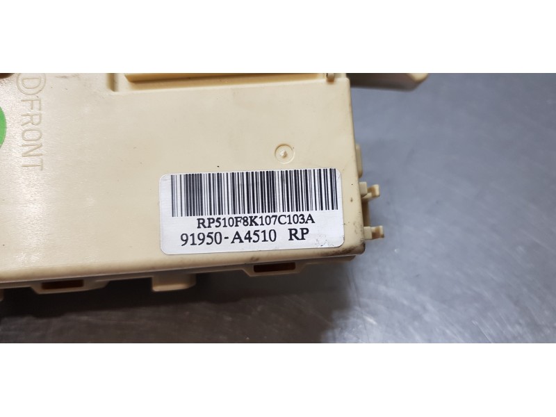 Recambio de caja reles / fusibles para kia carens ( ) attract referencia OEM IAM 91950A4510  