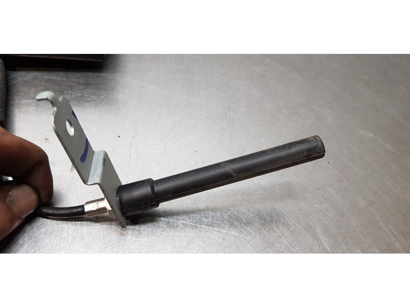 Recambio de modulo electronico para kia carens ( ) attract referencia OEM IAM 95400A4700  