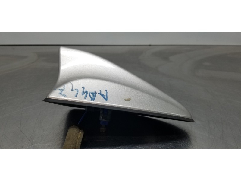 Recambio de antena para hyundai tucson tl referencia OEM IAM 96210D7200Y3Y 96210D7200 