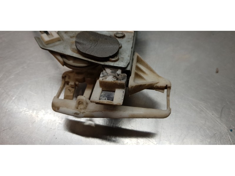 Recambio de elevalunas delantero derecho para peugeot partner (s1) combispace referencia OEM IAM 9222G1 0130821914  Recambio de elevalunas delantero derecho para peugeot partner (s1) combispace referencia OEM IAM 9222G1 0130821914