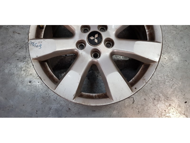 Recambio de llanta para mitsubishi outlander (cw0) challenge 4wd referencia OEM IAM 4250B594   Recambio de llanta para mitsubishi outlander (cw0) challenge 4wd referencia OEM IAM 4250B594