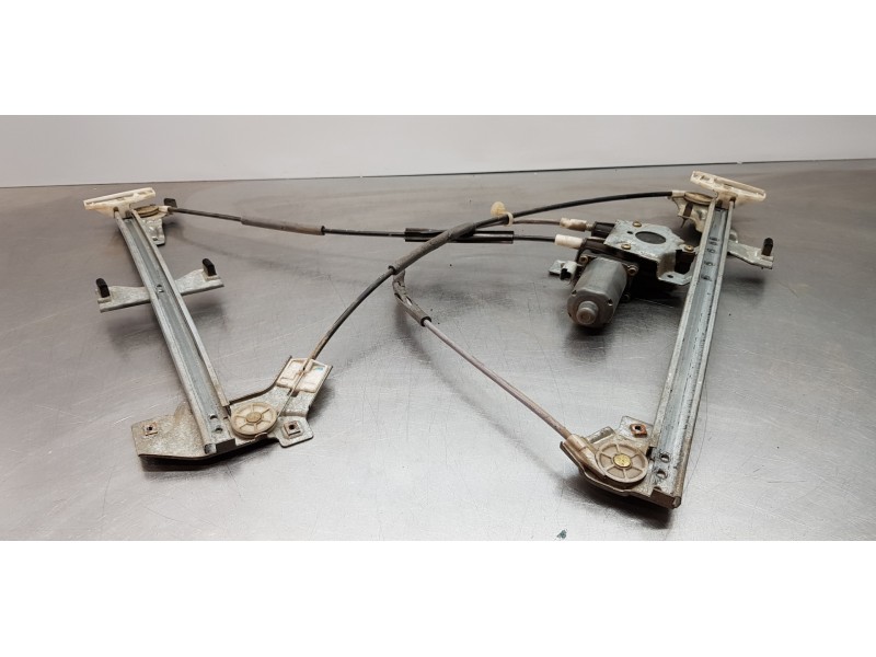 Recambio de elevalunas delantero derecho para peugeot partner (s1) combispace referencia OEM IAM 9222G1 0130821914  Recambio de elevalunas delantero derecho para peugeot partner (s1) combispace referencia OEM IAM 9222G1 0130821914