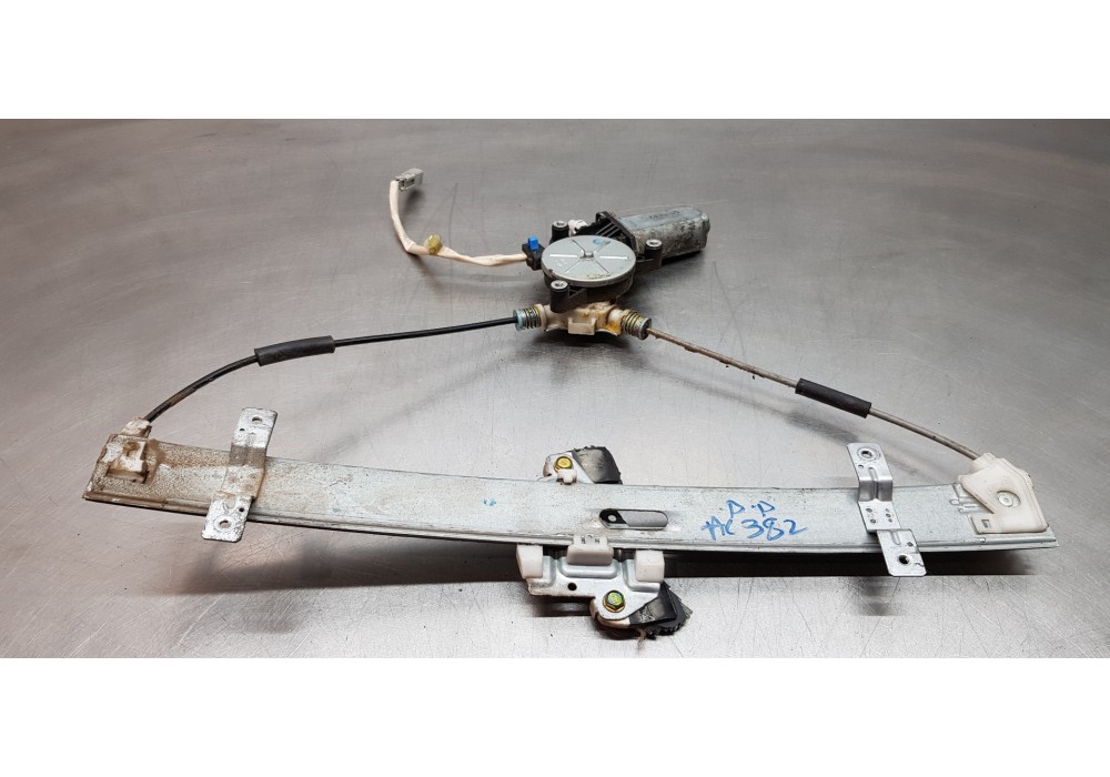 Recambio de elevalunas delantero derecho para honda civic berlina 5 (eu7/8) 1.6i ls referencia OEM IAM 72210S6DG11  