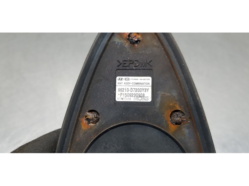 Recambio de antena para hyundai tucson tl referencia OEM IAM 96210D7200Y3Y 96210D7200 
