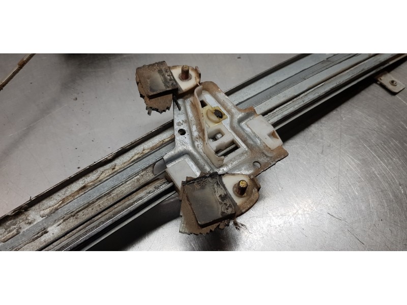 Recambio de elevalunas delantero derecho para honda civic berlina 5 (eu7/8) 1.6i ls referencia OEM IAM 72210S6DG11  