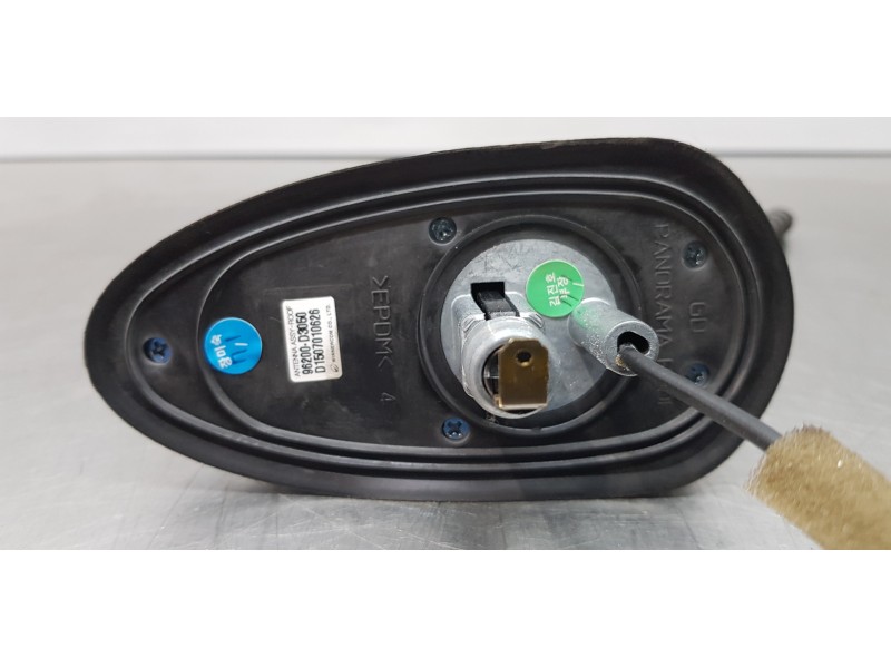 Recambio de antena para hyundai tucson ix35 referencia OEM IAM 96200D3050  
