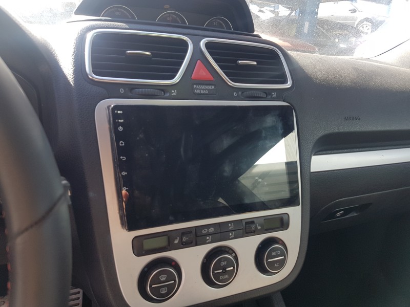 volkswagen scirocco (137) del año 2008