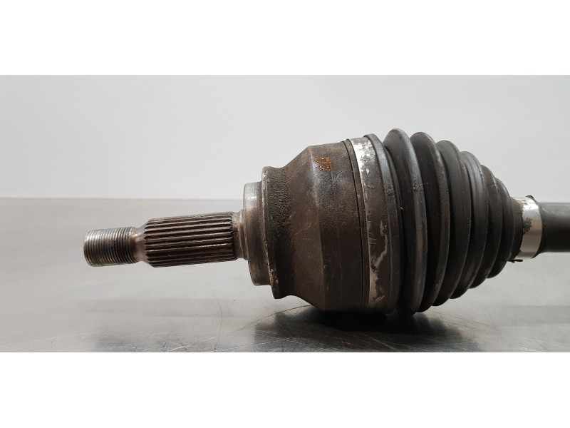 Recambio de transmision delantera izquierda para mitsubishi outlander (gf0) motion 2wd referencia OEM IAM 3815A497  