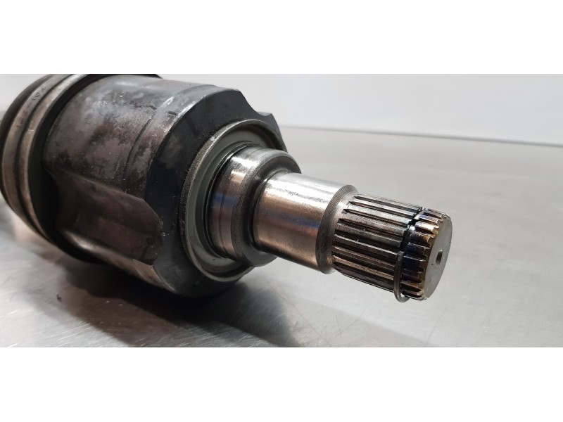 Recambio de transmision delantera izquierda para mitsubishi outlander (gf0) motion 2wd referencia OEM IAM 3815A497  