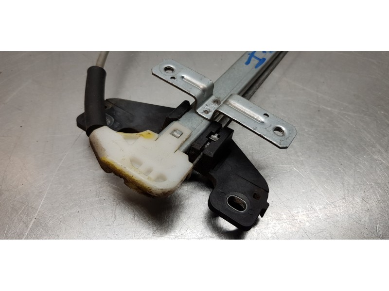 Recambio de elevalunas trasero izquierdo para honda civic berlina 5 (eu7/8) 1.6i ls referencia OEM IAM 72750S6D013   Recambio de elevalunas trasero izquierdo para honda civic berlina 5 (eu7/8) 1.6i ls referencia OEM IAM 72750S6D013