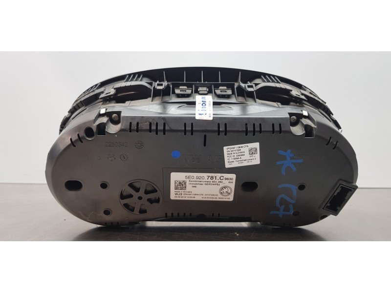 Recambio de cuadro instrumentos para skoda octavia combi (5e5) ambition referencia OEM IAM 5E0920781C   Recambio de cuadro instrumentos para skoda octavia combi (5e5) ambition referencia OEM IAM 5E0920781C