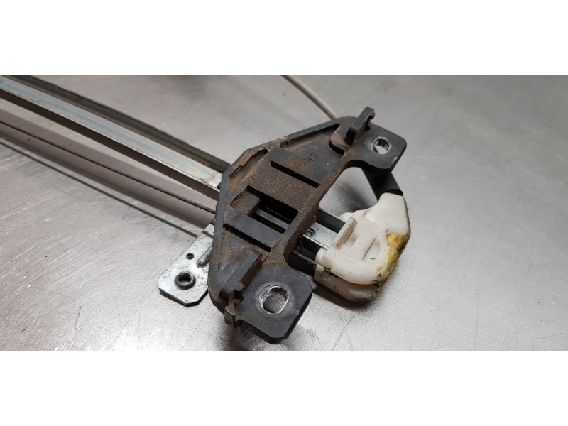 Recambio de elevalunas trasero izquierdo para honda civic berlina 5 (eu7/8) 1.6i ls referencia OEM IAM 72750S6D013   Recambio de elevalunas trasero izquierdo para honda civic berlina 5 (eu7/8) 1.6i ls referencia OEM IAM 72750S6D013