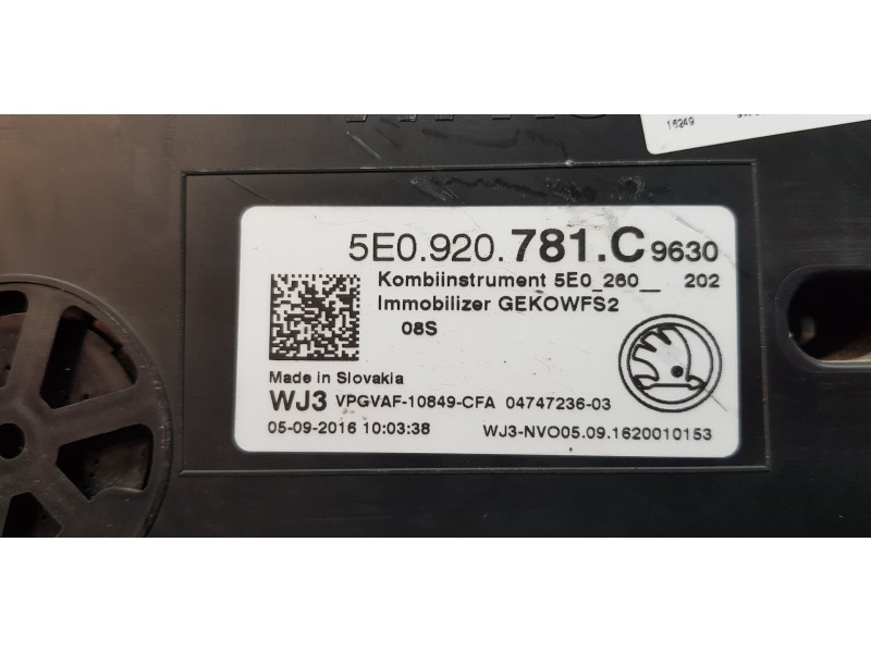 Recambio de cuadro instrumentos para skoda octavia combi (5e5) ambition referencia OEM IAM 5E0920781C   Recambio de cuadro instrumentos para skoda octavia combi (5e5) ambition referencia OEM IAM 5E0920781C