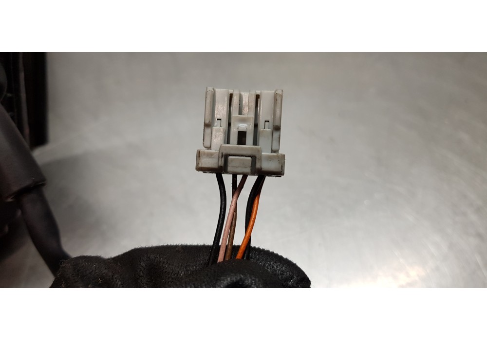 Recambio de retrovisor derecho para honda civic berlina 5 (eu7/8) 1.6i ls referencia OEM IAM 76200S6DG51ZA  