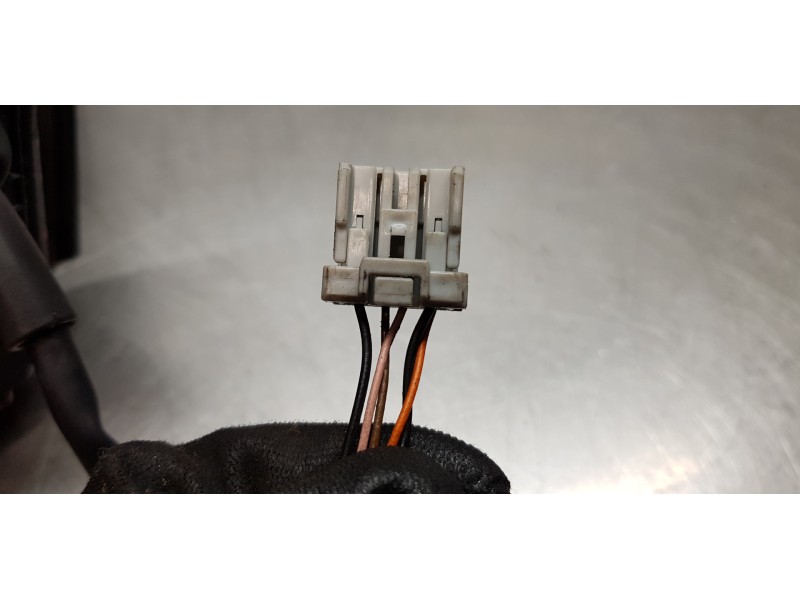 Recambio de retrovisor derecho para honda civic berlina 5 (eu7/8) 1.6i ls referencia OEM IAM 76200S6DG51ZA  