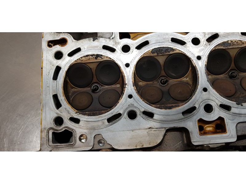 Recambio de culata para hyundai ix35 style 2wd referencia OEM IAM 221002G051   Recambio de culata para hyundai ix35 style 2wd referencia OEM IAM 221002G051