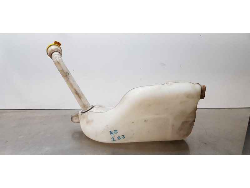 Recambio de deposito limpia para renault scenic iii limited referencia OEM IAM 289108770R   Recambio de deposito limpia para renault scenic iii limited referencia OEM IAM 289108770R