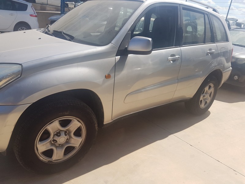 toyota rav 4 (a2) del año 2000