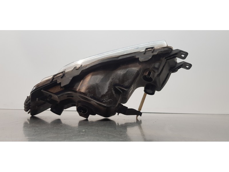 Recambio de faro antiniebla derecho para skoda octavia combi (5e5) ambition referencia OEM IAM 5E0941702E   Recambio de faro antiniebla derecho para skoda octavia combi (5e5) ambition referencia OEM IAM 5E0941702E