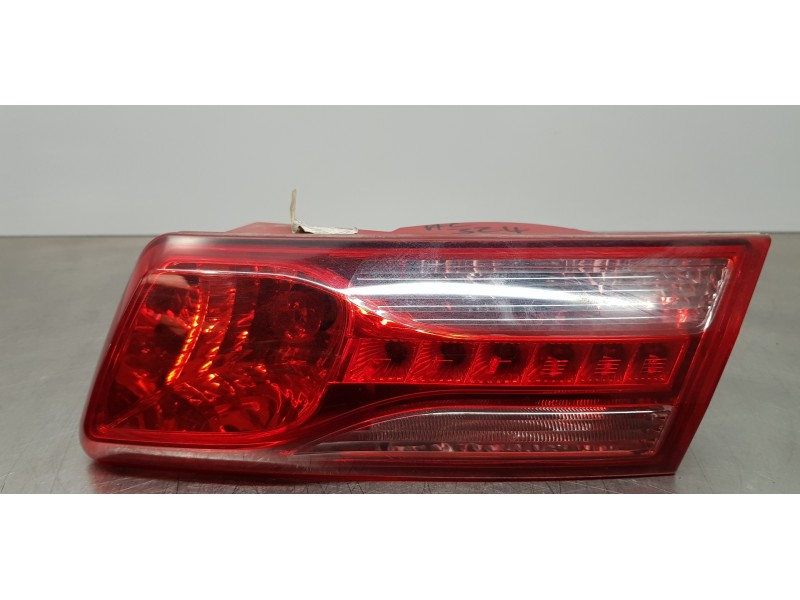 Recambio de piloto trasero derecho interior para renault laguna coupe base referencia OEM IAM 265500006R  