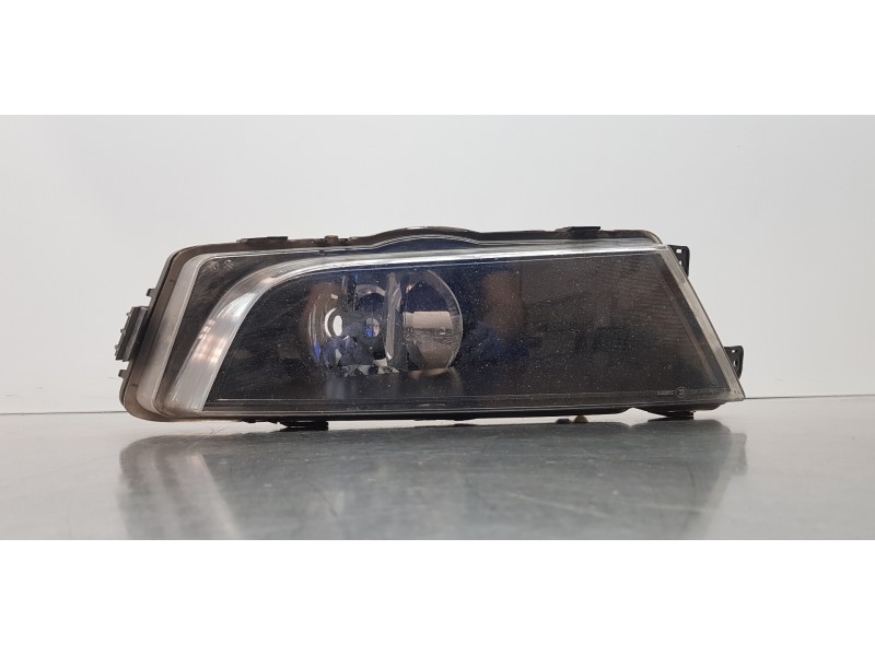 Recambio de faro antiniebla izquierdo para skoda octavia combi (5e5) ambition referencia OEM IAM 5E0941701E   Recambio de faro antiniebla izquierdo para skoda octavia combi (5e5) ambition referencia OEM IAM 5E0941701E